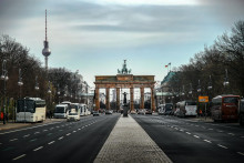 &lt;p&gt;Brandenburška vrata - Berlin&lt;/p&gt;
