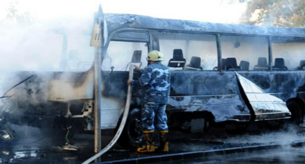 &lt;p&gt;Eksplodirao vojni autobus u centru Damaska, poginulo 13 osoba&lt;/p&gt;
