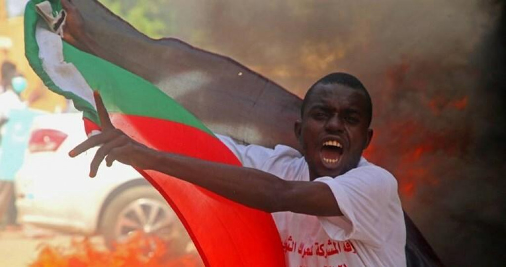 &lt;p&gt;Vojska preuzela vlast u Sudanu: Uhitili premijera i niz ministara&lt;/p&gt;
