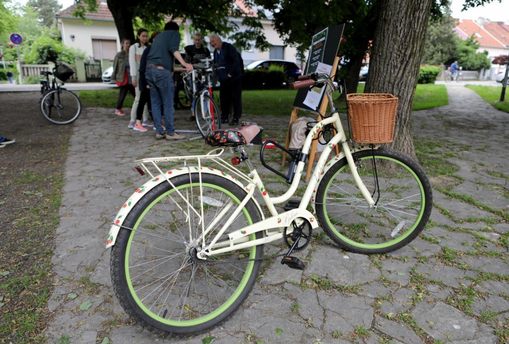 &lt;p&gt;22.05.2021., Zagreb - Centar KNAP na Pescenici organizirao je radionicu popravka bicikla. Photo: Tomislav Miletic/PIXSELL&lt;/p&gt;
