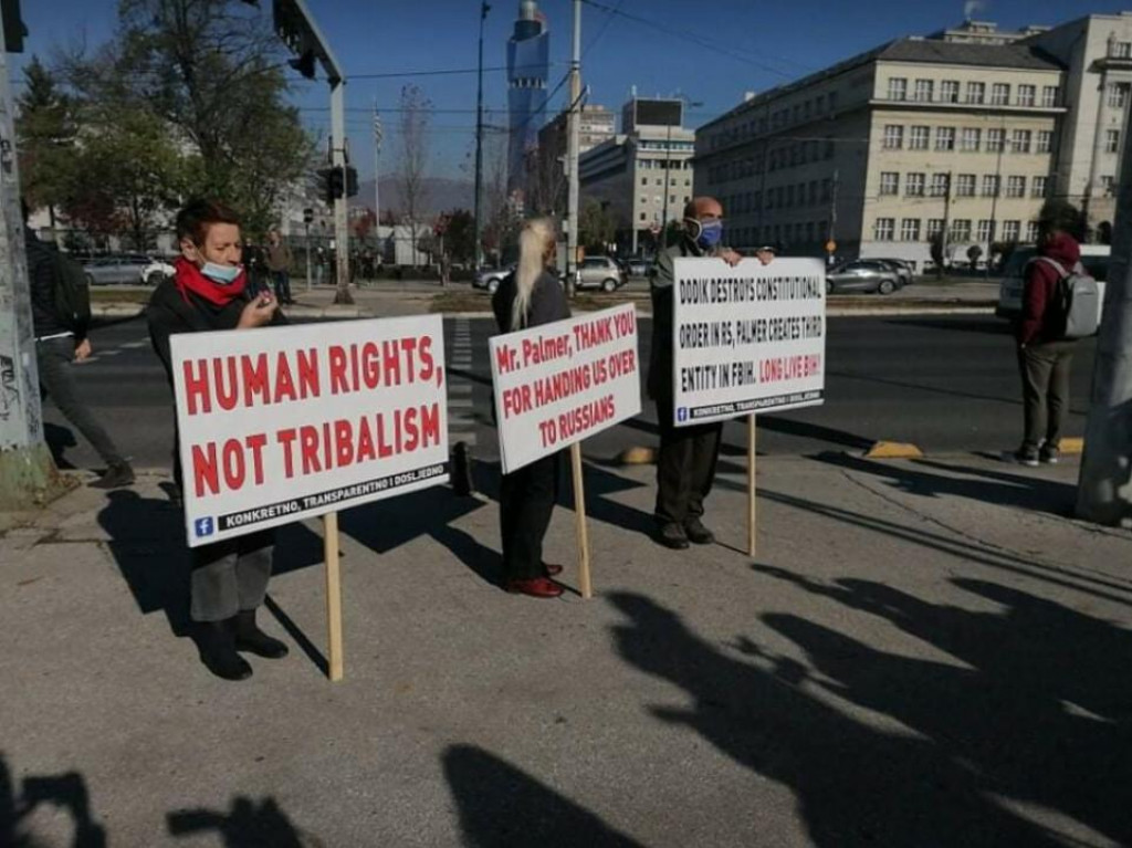 &lt;p&gt;Prosvjed ”građana” pred Veleposlanstvo SAD-a u Sarajevu&lt;/p&gt;
