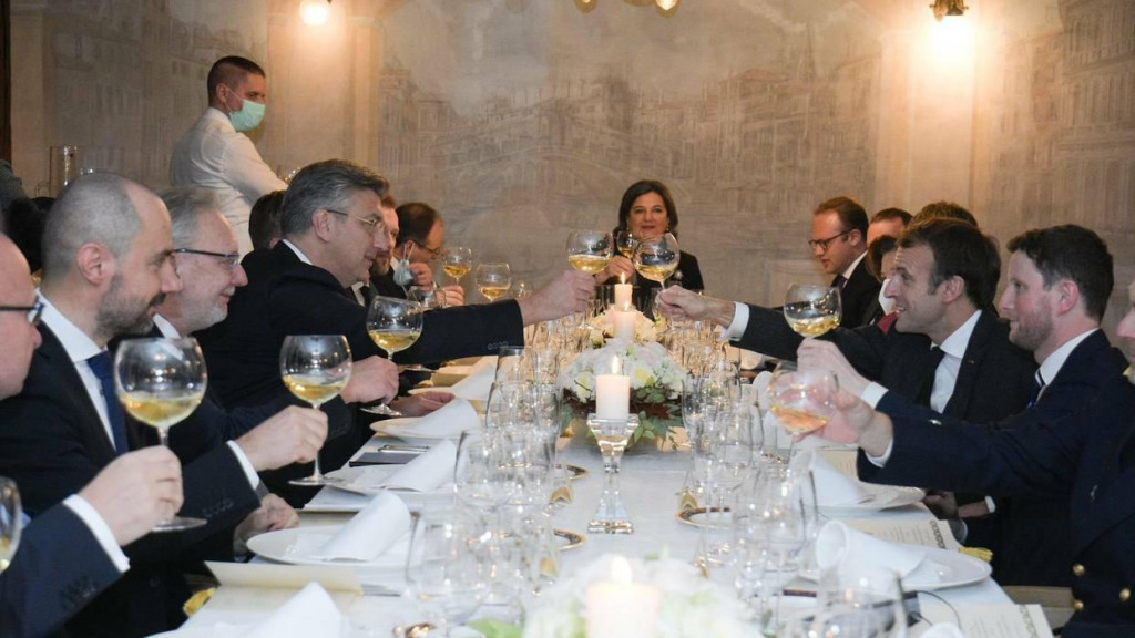 &lt;p&gt;Plenković i Macron na večeri u Zagrebu&lt;/p&gt;
