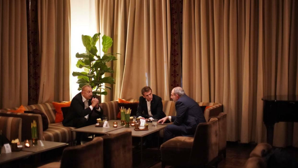 &lt;p&gt;Macron se u Bruxellesu sastao s čelnicima Azerbajdžana i Armenije&lt;/p&gt;
