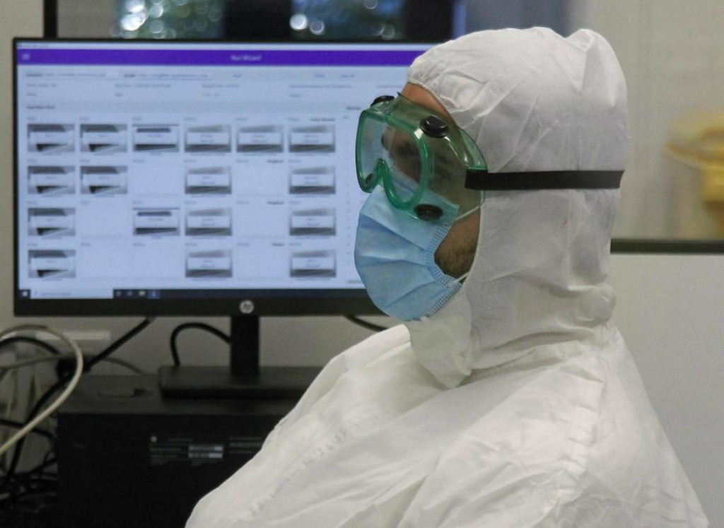 &lt;p&gt;epa08574218 A person works on polymerase chain reaction (PCR) testing samples for coronavirus detection in the Fire Eye laboratory in Nis, Serbia, 30 July 2020. The laboratory was a donation from the Chinese Government and will be able to process approximately 1,000 samples a day. The laboratory was officially opened on 30 July and is the second of its kind in Serbia. EPA-EFE/Djordje Savic&lt;/p&gt;
