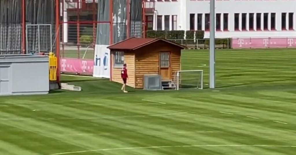 &lt;p&gt;Trener Bayerna na jučerašnjem treningu&lt;/p&gt;
