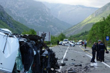 &lt;p&gt;Slovencu koji je izazvao prometnu nesreću u Drežnici određen pritvor u trajanju od 15 dana&lt;/p&gt;
