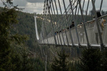&lt;p&gt;U Češkoj otvoren najduži viseći most na svijetu&lt;/p&gt;
