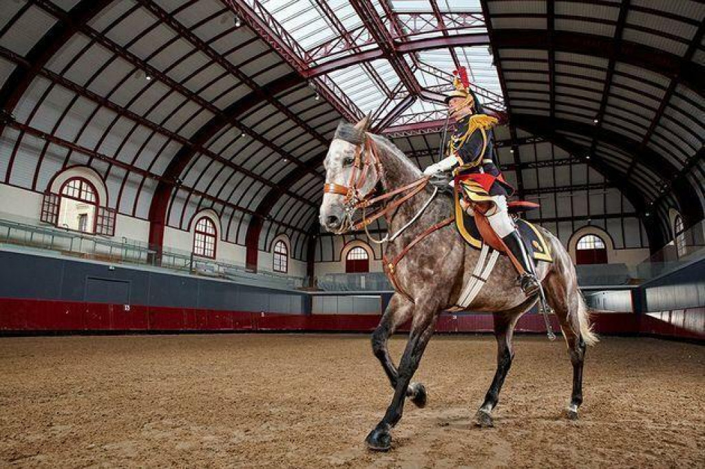 &lt;p&gt;Macron kraljici Elizabeti II. za jubilej darovao konja&lt;/p&gt;

