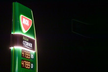 &lt;p&gt;06.03.2022., Madjarska, Zahony, - MOL benzinska pumpa. Photo: Igor Soban/PIXSELL&lt;/p&gt;
