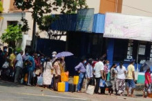 &lt;p&gt;Šri Lanka zatvara škole i institucije zbog nestašice goriva&lt;/p&gt;
