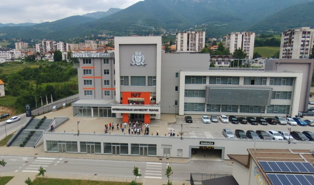 &lt;p&gt;Internacionalni univerzitet Travnik&lt;/p&gt;
