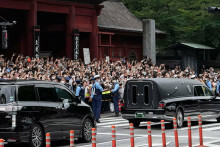 &lt;p&gt;Japan se oprašta od ubijenog Abea, najdugovječnijeg japanskog premijera&lt;/p&gt;
