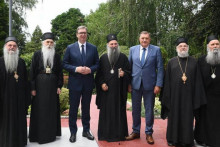 &lt;p&gt;Dodik se sastao s Vučićem i patrijarhom Porfirijem&lt;/p&gt;
