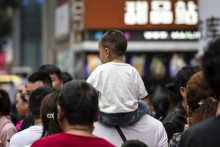 &lt;p&gt;Kina očekuje pad stanovništva do 2025.&lt;/p&gt;
