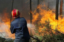&lt;p&gt;Trebinje: Zatražena međunarodna za gašenje požara koji prijeti stanovništvu&lt;/p&gt;
