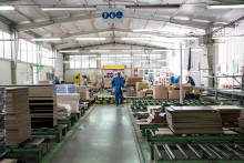&lt;p&gt;Velika tvornica namještaja u BiH počela uvoziti radnike iz Bangladeša&lt;/p&gt;
