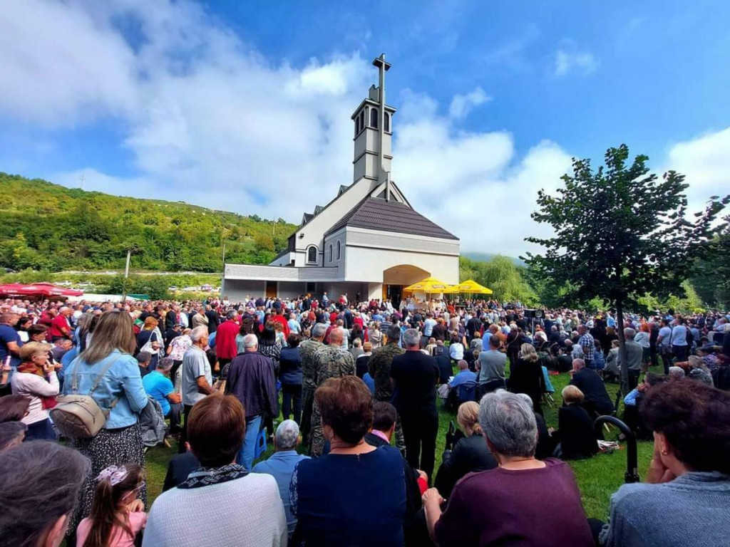 &lt;p&gt;Ovčarevo: U svetištu Gospino vrilo proslavljen blagdan Male Gospe&lt;/p&gt;
