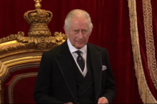 &lt;p&gt;Kralj Charles III. na ceremoniji Pristupnog vijeća&lt;/p&gt;
