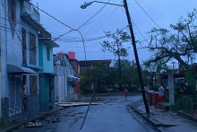 &lt;p&gt;Uragan poharao Kubu: Dvoje mrtvih, cijeli otok u totalnom mraku&lt;/p&gt;
