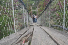 &lt;p&gt;Viseći most kod manastira Jovanje u Srbiji&lt;/p&gt;
