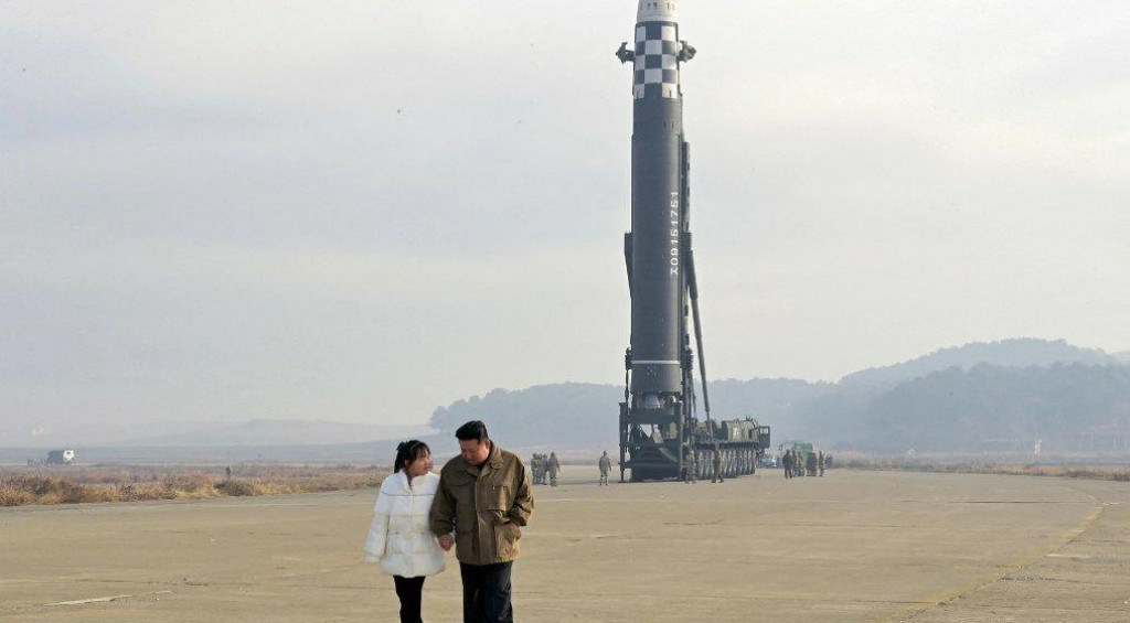 &lt;p&gt;Kim Jong Un prvi put u javnosti s kćeri&lt;/p&gt;
