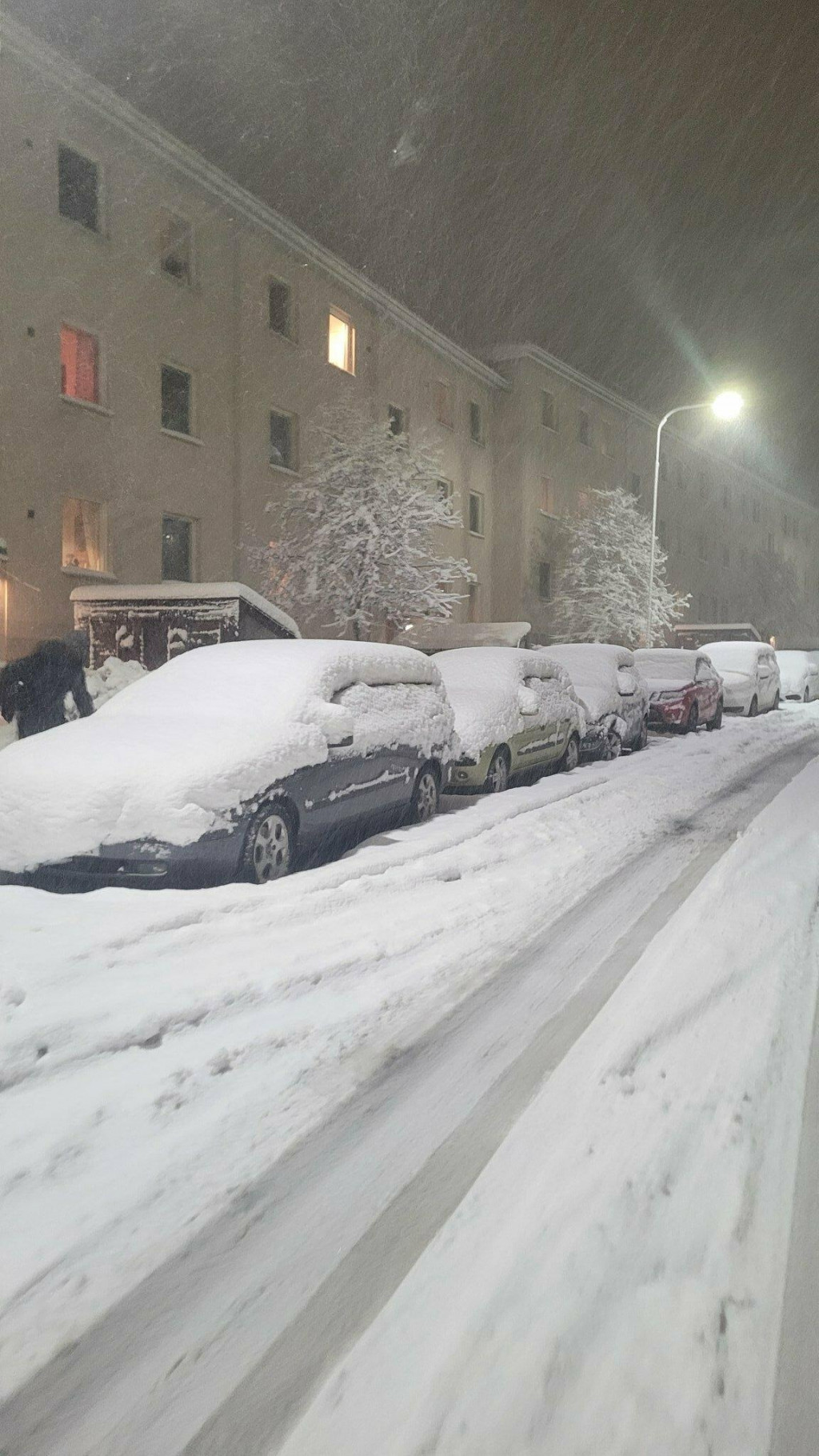 &lt;p&gt;Švedska paralizirana prvim obilnim snijegom ove godine&lt;/p&gt;
