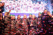 &lt;p&gt;Zagreb, 18.12.2022. - Svečani doček Vatrenih na Trgu bana Jelačića. Hrvatska nogometna reprezentacija osvojila je brončanu medalju na SP Katar pobjedom protiv Maroka 2-1.&lt;/p&gt;
