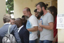 &lt;p&gt;U utorak je na sudu u Ndoli u Zambiji održano prvo ročište, na kojemu se osmero Hrvata izjasnilo da nisu krivi&lt;/p&gt;
