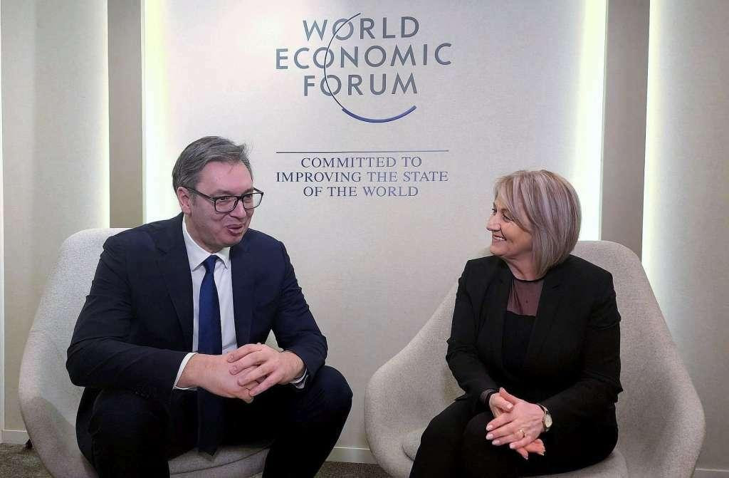 &lt;p&gt;Aleksandar Vučić i Borjana Krišto u Davosu&lt;/p&gt;
