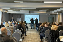 &lt;p&gt;U Mostaru je održana konferencija pod nazivom ”Potencijal maslinarstva kao razvojne poljoprivredne djelatnosti”. (FotoFENA/Monika Ćubela Savić)&lt;/p&gt;
