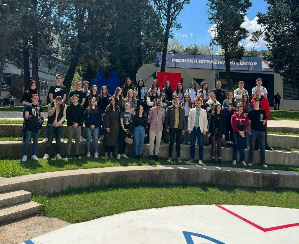 &lt;p&gt;Učenici iz Žepča posjetili Filozofski fakultet Sveučilišta u Mostaru&lt;/p&gt;
