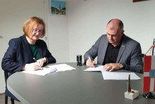 &lt;p&gt;Srednja strukovna škola u Livnu i Fakultet zdravstvenih studija potpisali sporazum o suradnji&lt;/p&gt;
