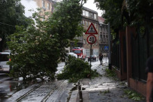 &lt;p&gt;Hrvatsku pogodila nezapamćena oluja, tri osobe smrtno stradale&lt;/p&gt;