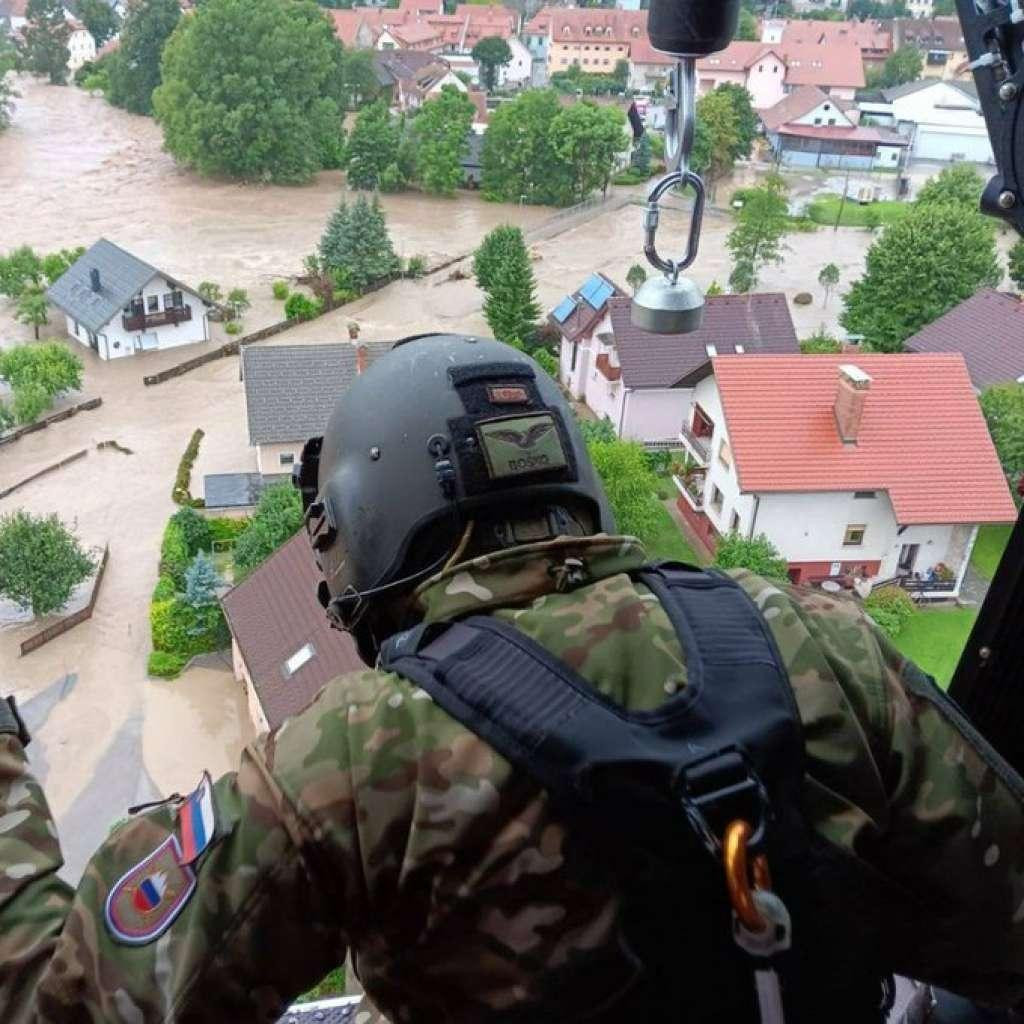 &lt;p&gt;Slovenija traži međunarodnu pomoć zbog katastrofalnih poplava&lt;/p&gt;