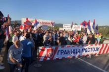 &lt;p&gt;Na četiri lokacije u RS održani prosvjedi podrške Miloradu Dodiku&lt;/p&gt;