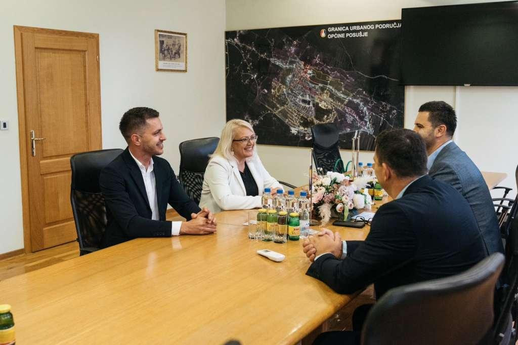 &lt;p&gt;Predsjednica Federacije BiH Lidija Bradara posjetila općinu Posušje&lt;/p&gt;