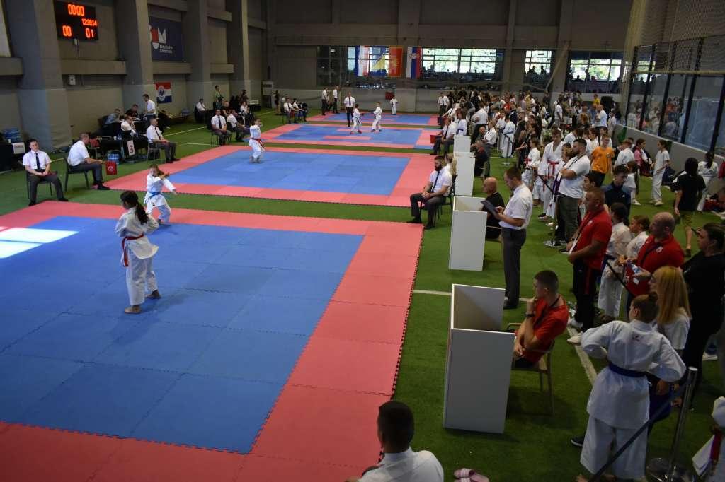 Zrinjski karate kup u Mostaru okupio više od 500 natjecatelja