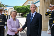 &lt;p&gt;Ursula van der Leyen i oduševljeni predsjednik Tunisa Kais Saied&lt;/p&gt;