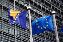 &lt;p&gt;Politico: Europska komisija podržat će otvaranje pregovora s BiH&lt;/p&gt;