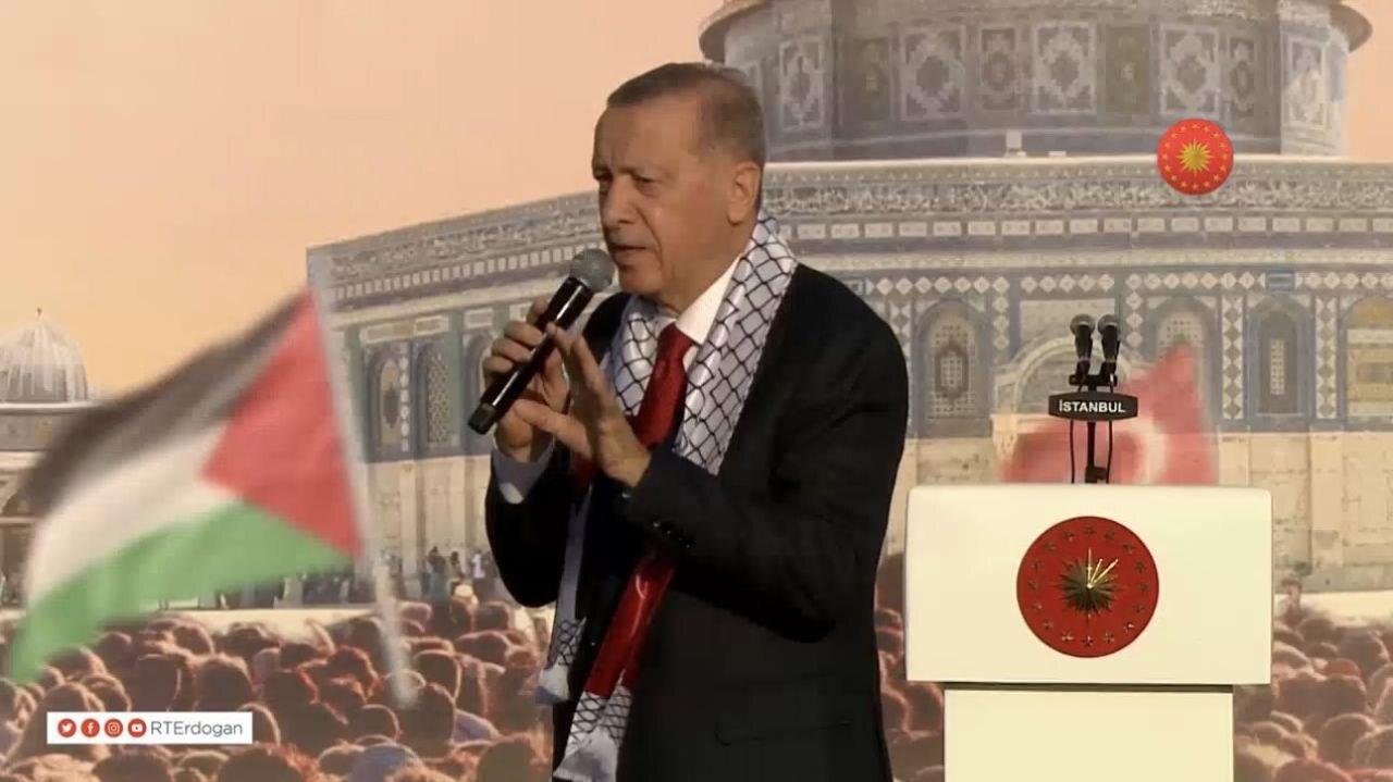 Erdogan bijesan: Pravedan svijet je moguć, ali ne i s Amerikom