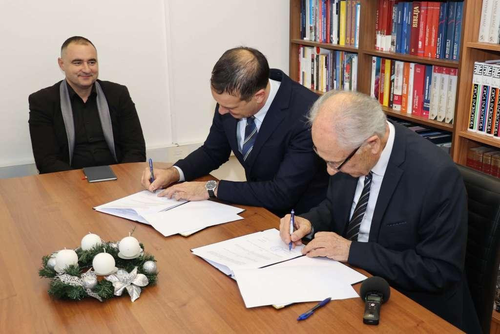 &lt;p&gt;HAZU BiH i HKD Napredak potpisali Sporazum o suradnji&lt;/p&gt;