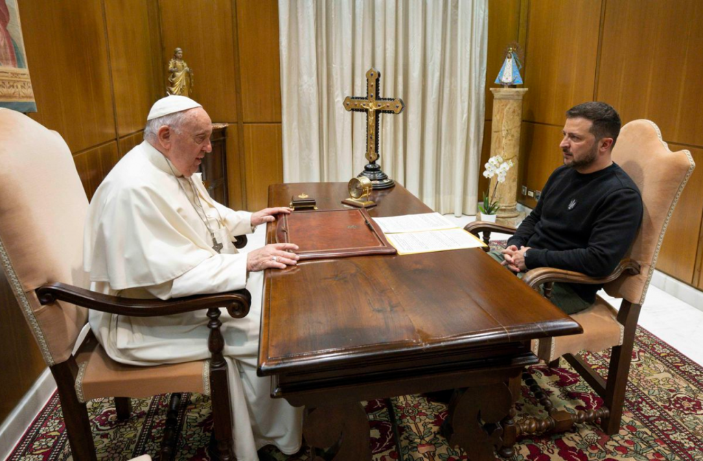 &lt;p&gt;Papa Franjo i Volodimir Zelenski&lt;/p&gt;