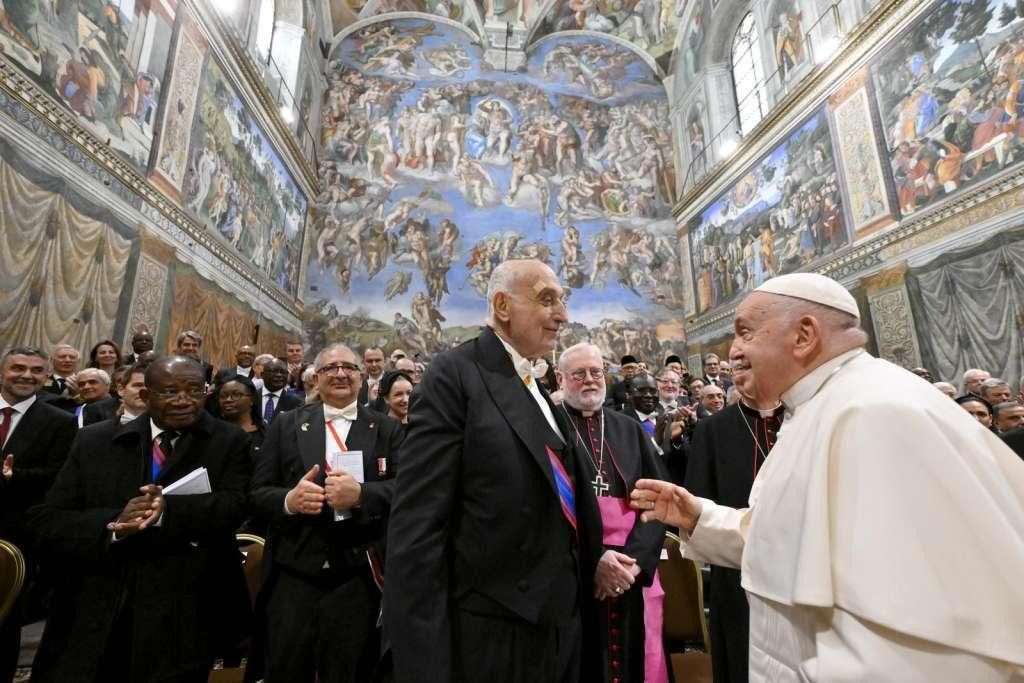 &lt;p&gt;Papa poziva na prestanak antisemitizma i progona kršćana&lt;/p&gt;