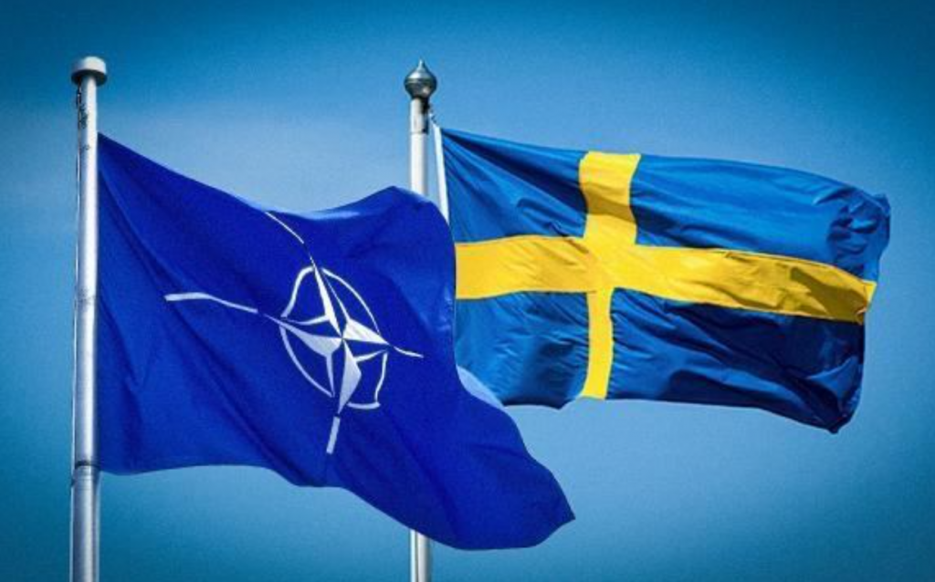 &lt;p&gt;Zastave NATO-a i Švedske&lt;/p&gt;