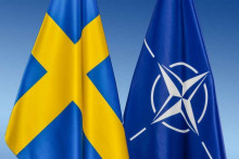 &lt;p&gt;Zastave Švedske i NATO-a&lt;/p&gt;