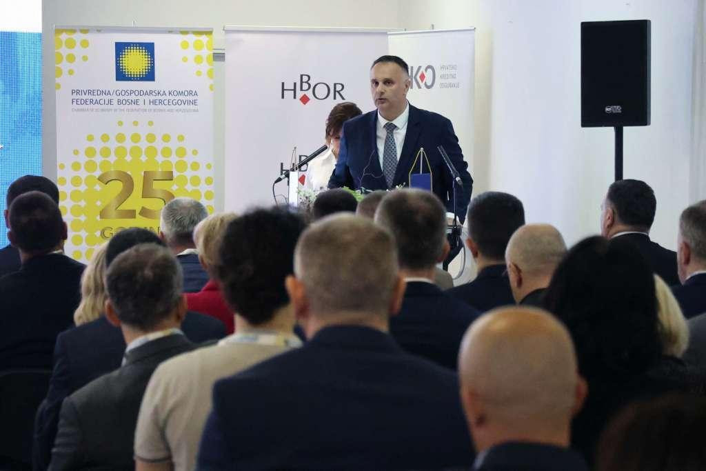 &lt;p&gt;Mostarski sajam: Održana konferencija ‘EU perspektive za BiH - Iskustva RH‘&lt;/p&gt;