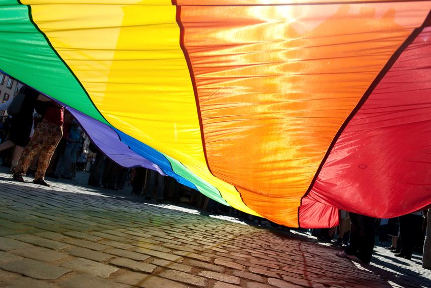 Irak uveo 15 godina zatvora za istospolne veze
