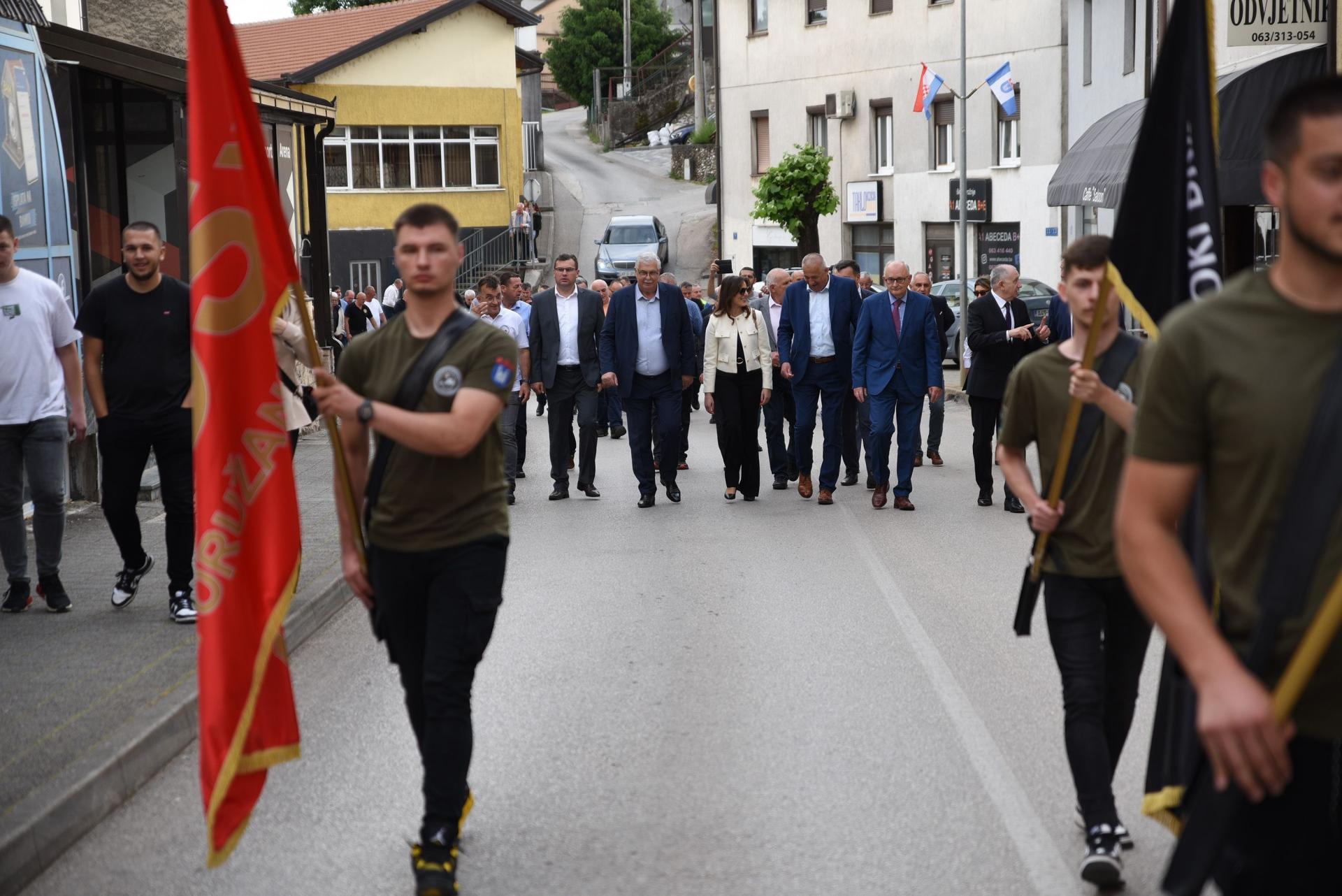 Obilježena 33. godišnjica zaustavljanja tenkova JNA na Pologu