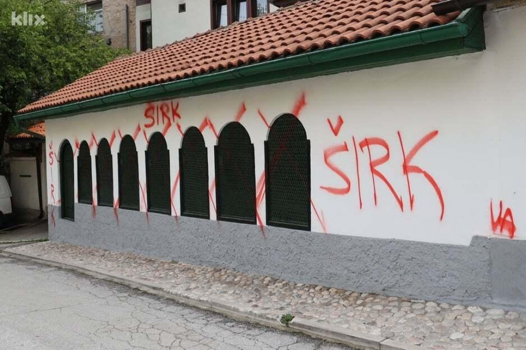 &lt;p&gt;Vandali išarali turbe ”Sedam braće” u Sarajevu&lt;/p&gt;