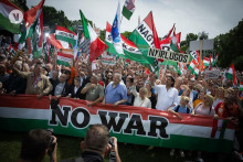 &lt;p&gt;Tisuće u Budimpešti dali potporu Orbanu uoči EU izbora&lt;/p&gt;